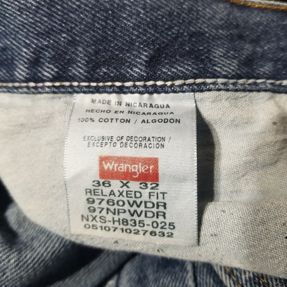 2 pair of Wrangler jeans 36x32